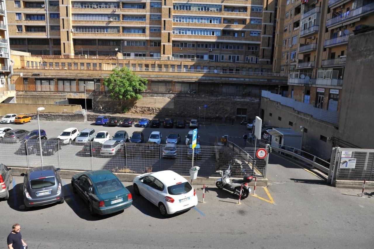 Home 22 Appartamento In Centro Storico - Catania Ngoại thất bức ảnh