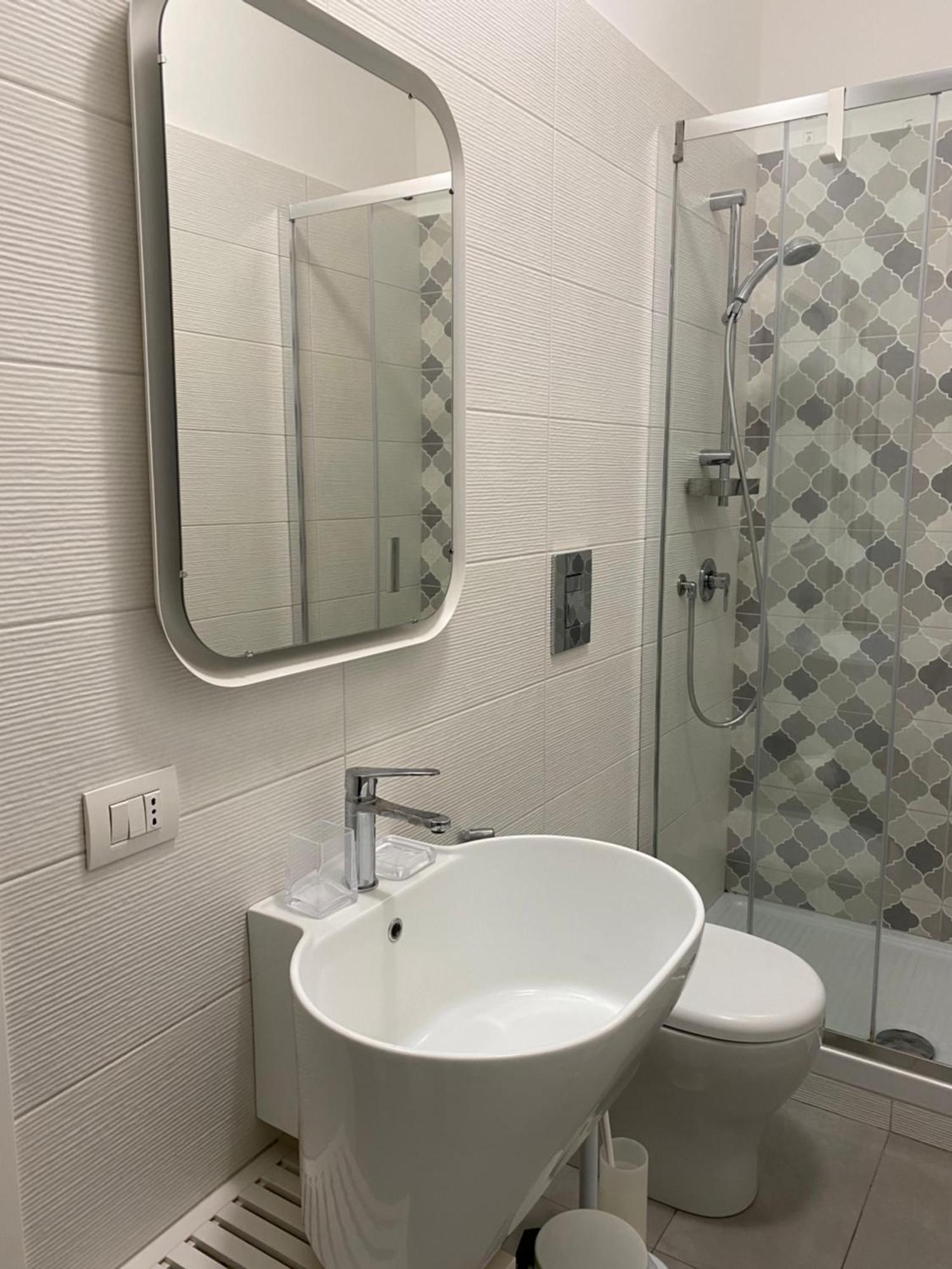 Home 22 Appartamento In Centro Storico - Catania Ngoại thất bức ảnh