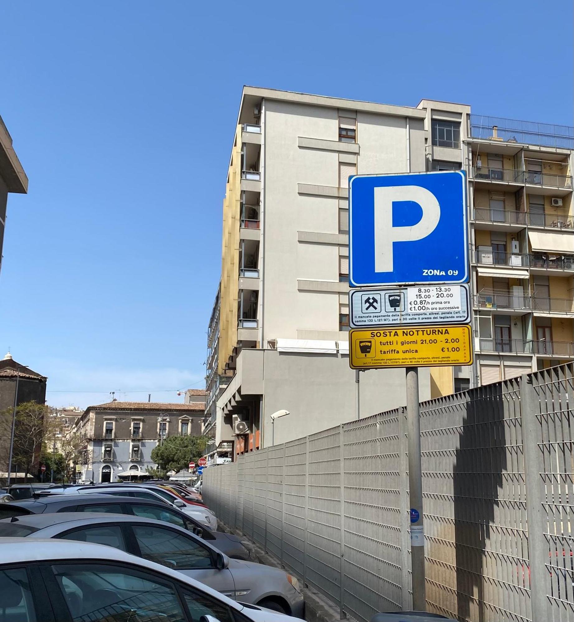 Home 22 Appartamento In Centro Storico - Catania Ngoại thất bức ảnh